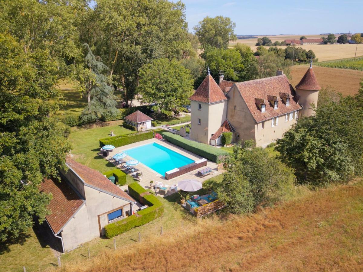 Le Petit Chateau De Sainte Colombe Bouges-le-Chateau Exterior foto